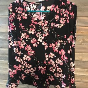 Long sleeve, button down Express blouse